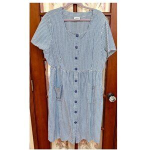 Striped seersucker Dress ~ blue & white ~ pockets